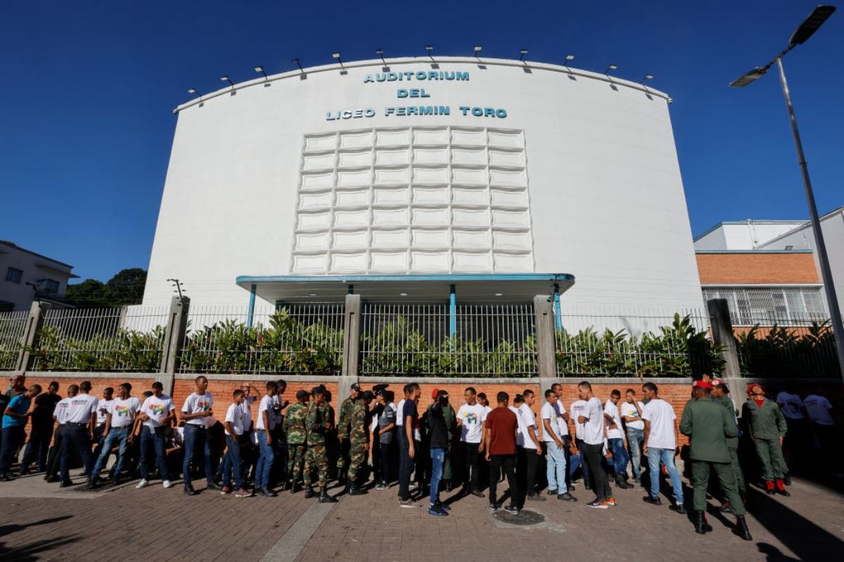 Venezuelans lining up ahead of vote to take over part of Guyana